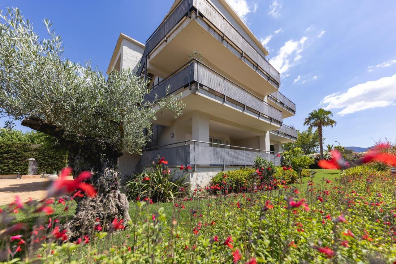 Apartaments Terraza - Salata Mar Rosas Exteriör bild