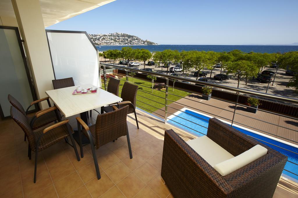 Apartaments Terraza - Salata Mar Rosas Exteriör bild